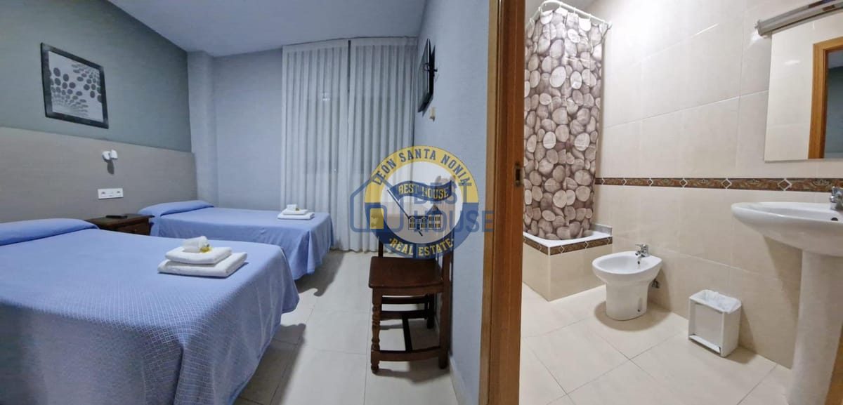 Se vende hotel con restaurante en San Andrés del Rabanedo. en San Andrés del Rabanedo - Imagen 5